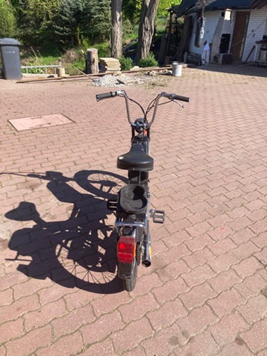 Prodam Babetta 210