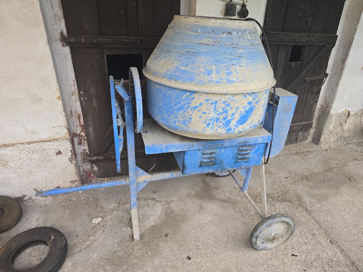 Míchačka na beton 230v