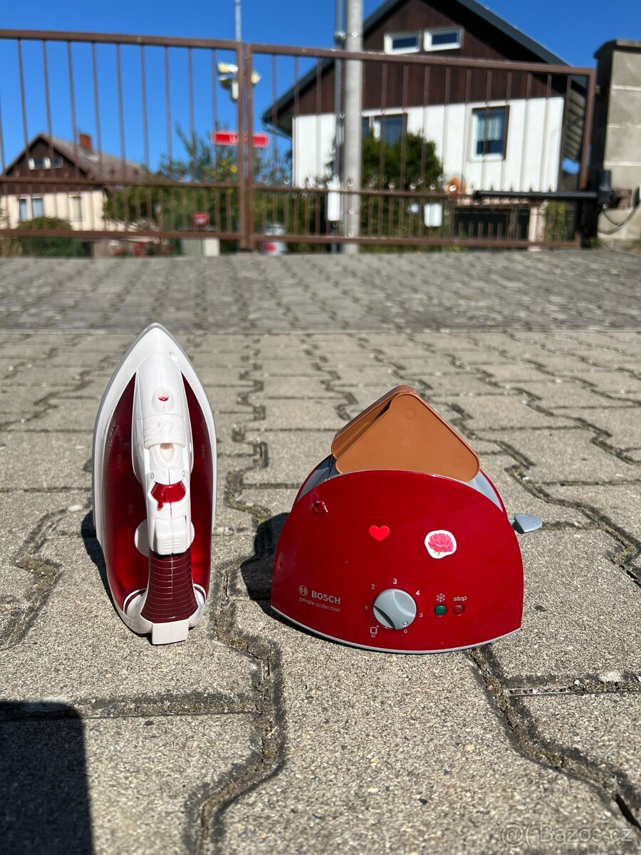 Dětská žehlička a toustovač Bosch