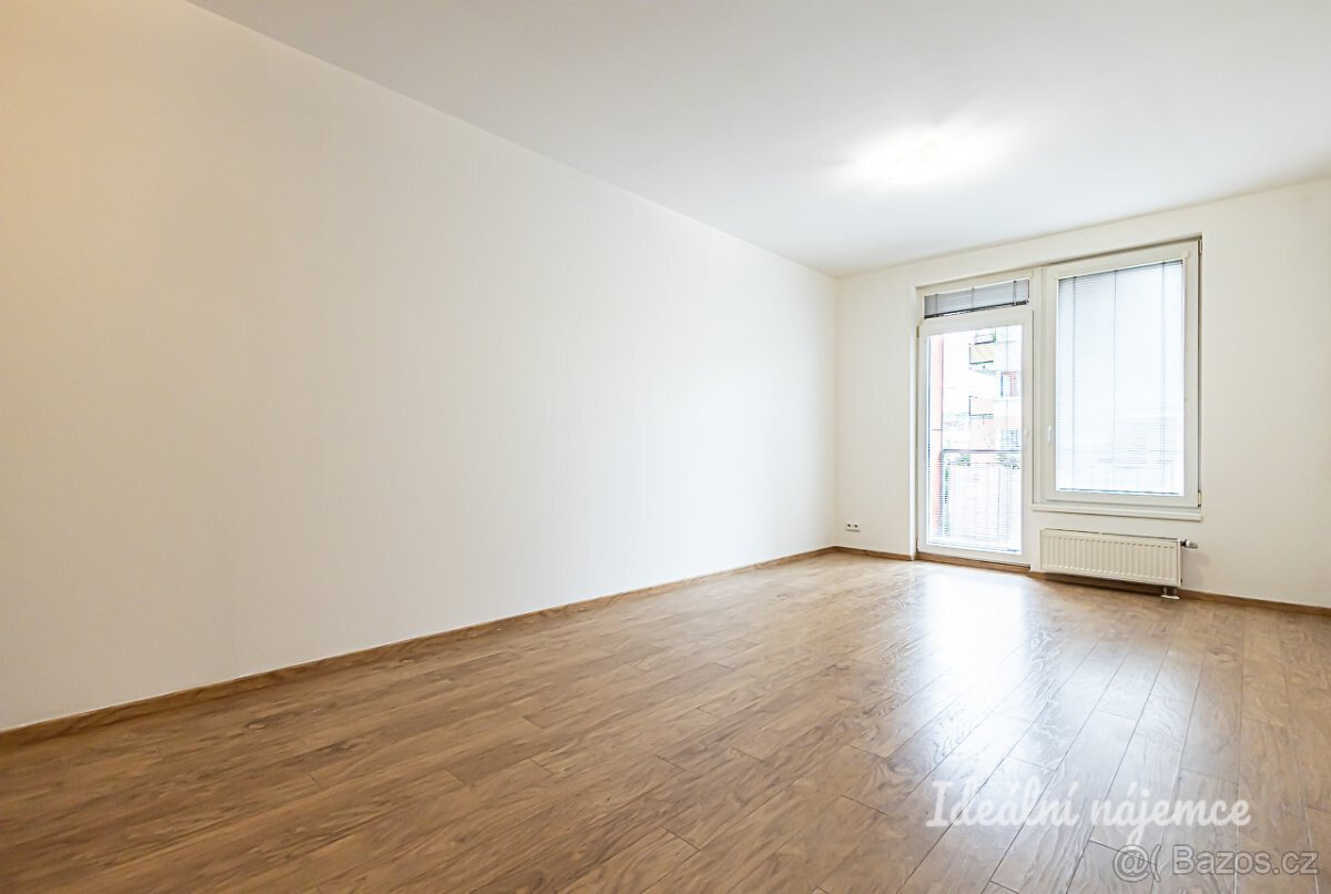 Pronájem bytu 2+kk, Pod Harfou, Vysočany, 23900 Kč/měs, 53 m