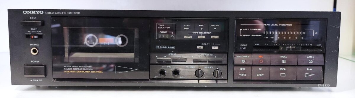 Kazetový magnetofon Onkyo TA-2330
