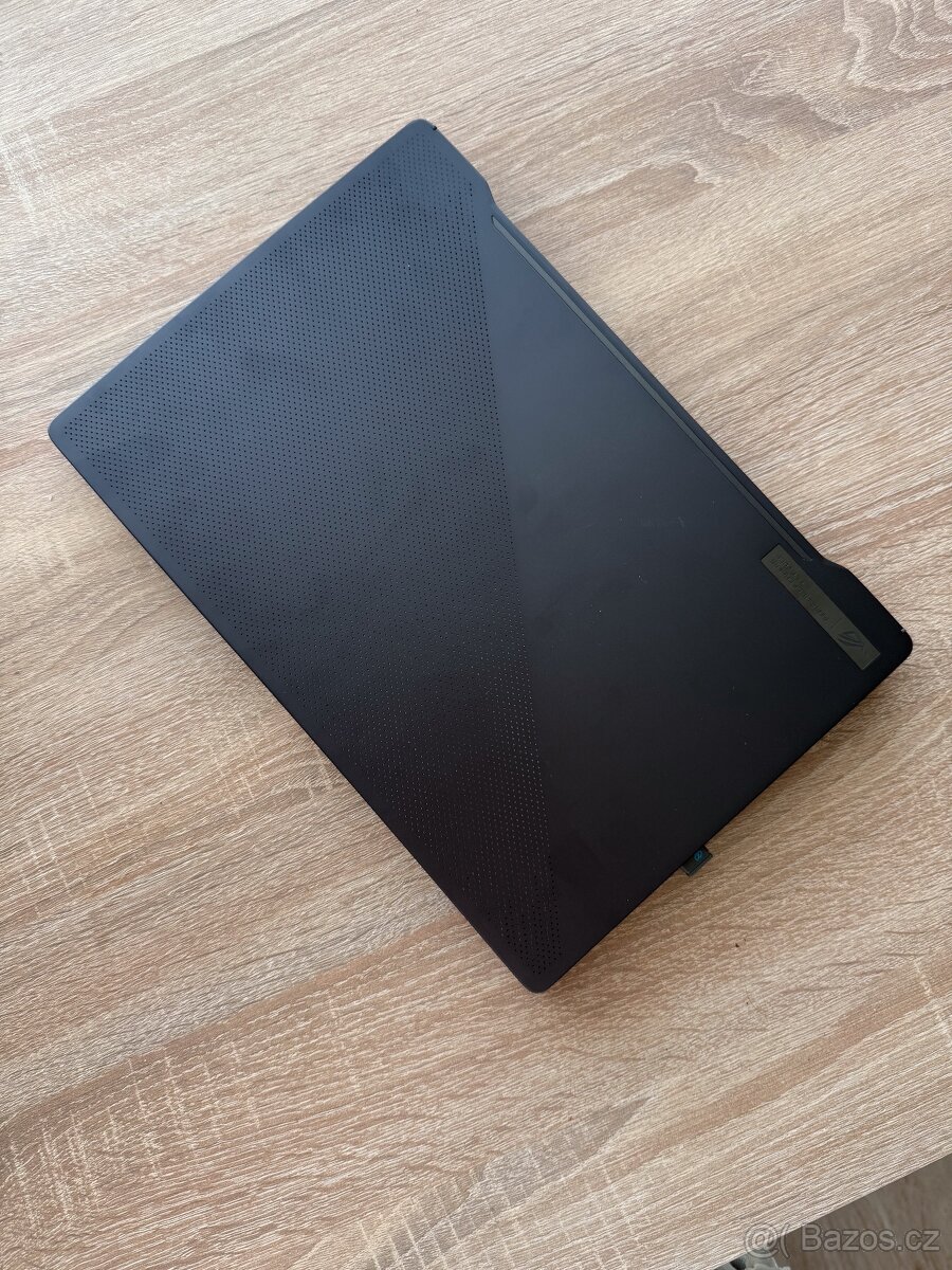 ASUS ROG Zephyrus G14 – Ryzen 7 5800HS / RTX 3050