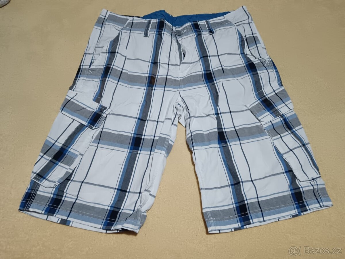 Prodám pánske kraťasy cropp