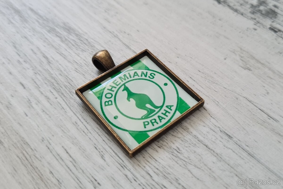 Přívěsek BOHEMIANS PRAHA - Nový.