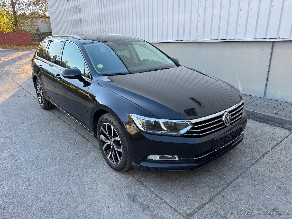 Volkswagen Passat 2.0 TDI 110kw BLUEMOTION ACC