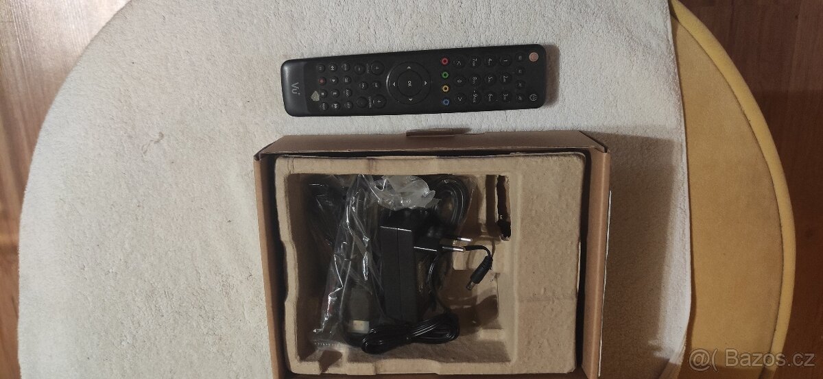 Satelitní přijímač VU+Zero černý