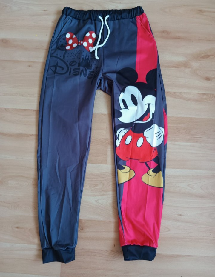 Nové Dívčí tepláky