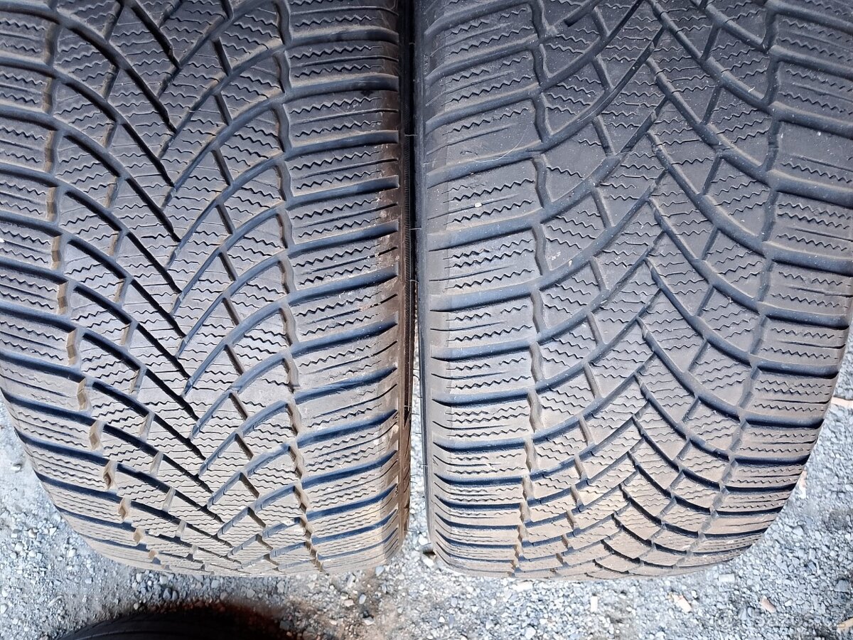 235/45/18 98v Bridgestone - zimní pneu 2ks