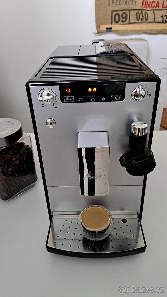 Automatický Kávovar Melitta na zrnkovou kávu