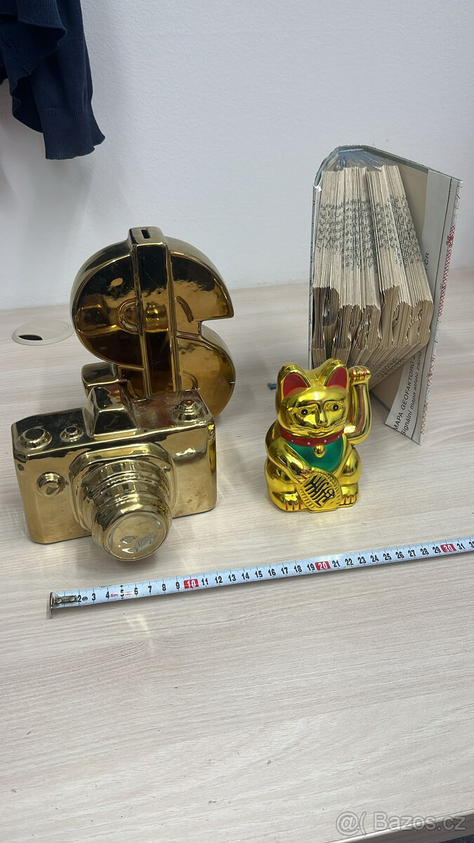 Různé dekorace do bytu