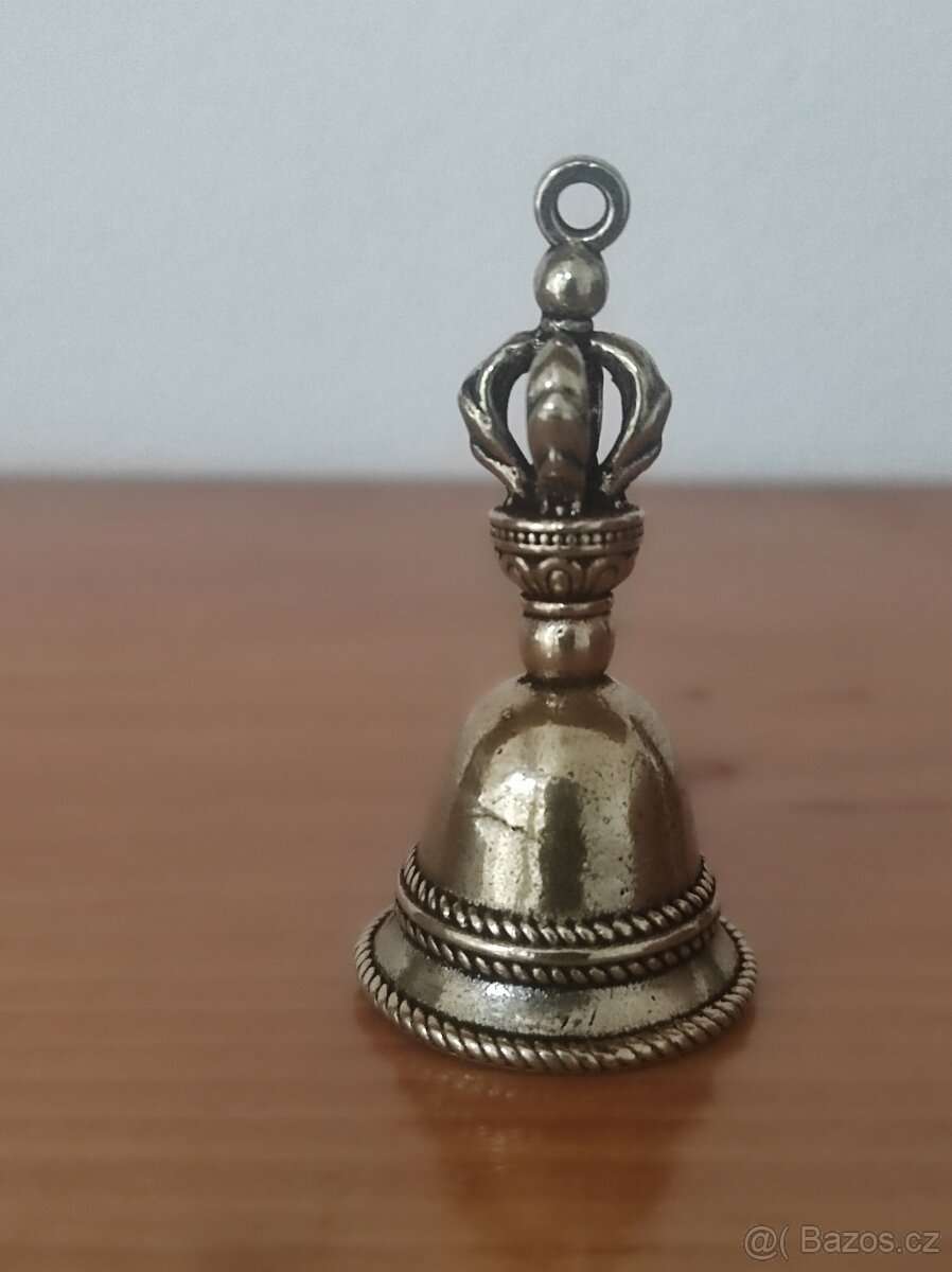 zvon - zvonek - zvoneček