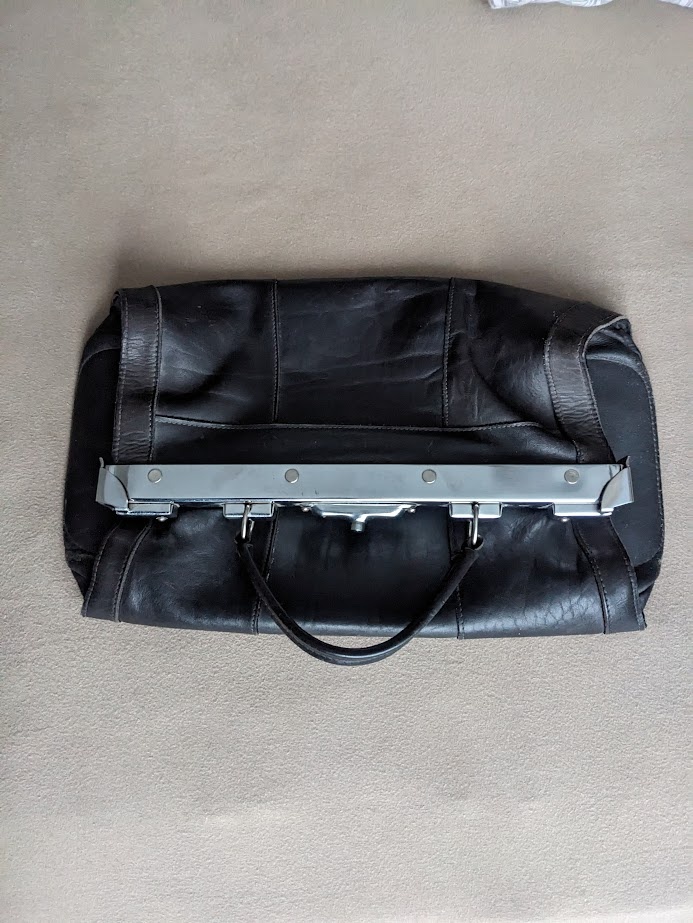 Lékařský kufřík černá kůže