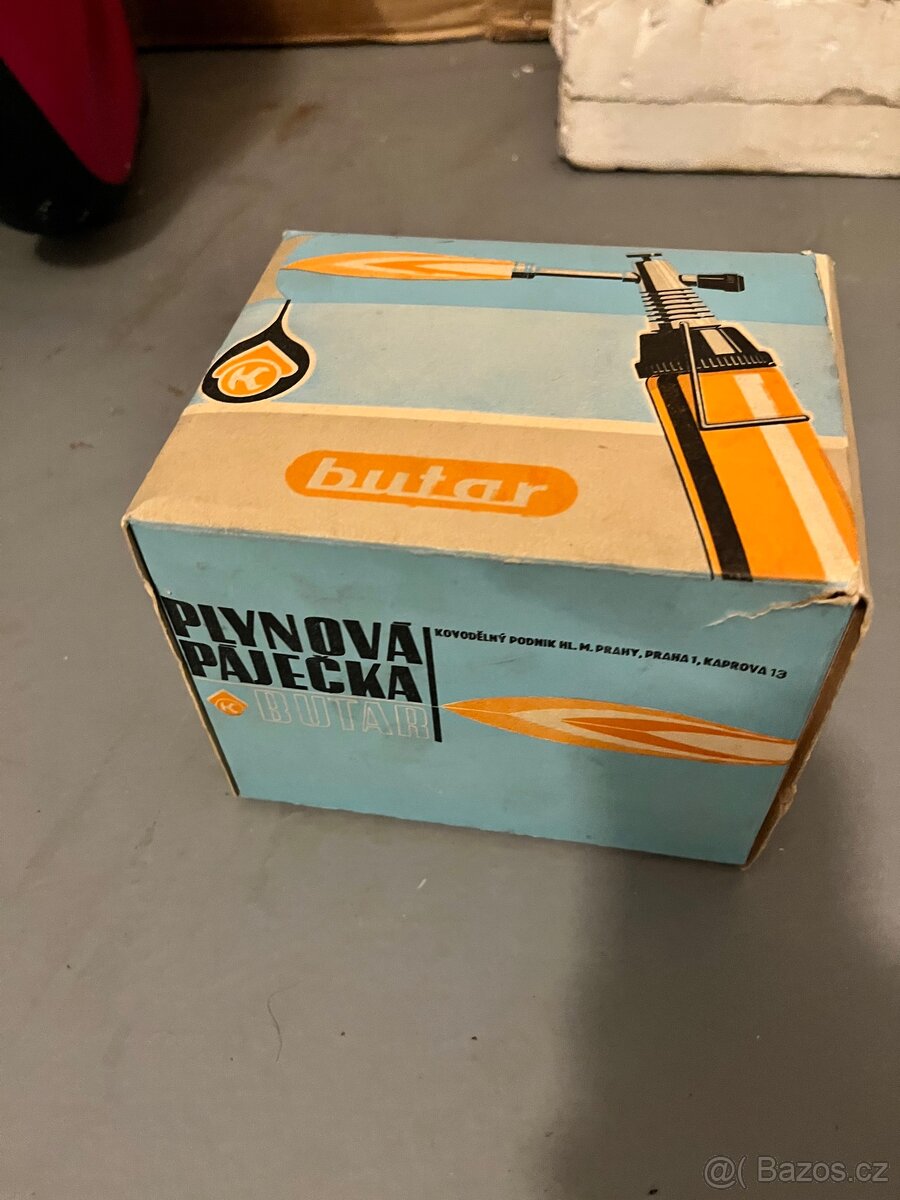 Stará plynová páječům na zkapalněný butan