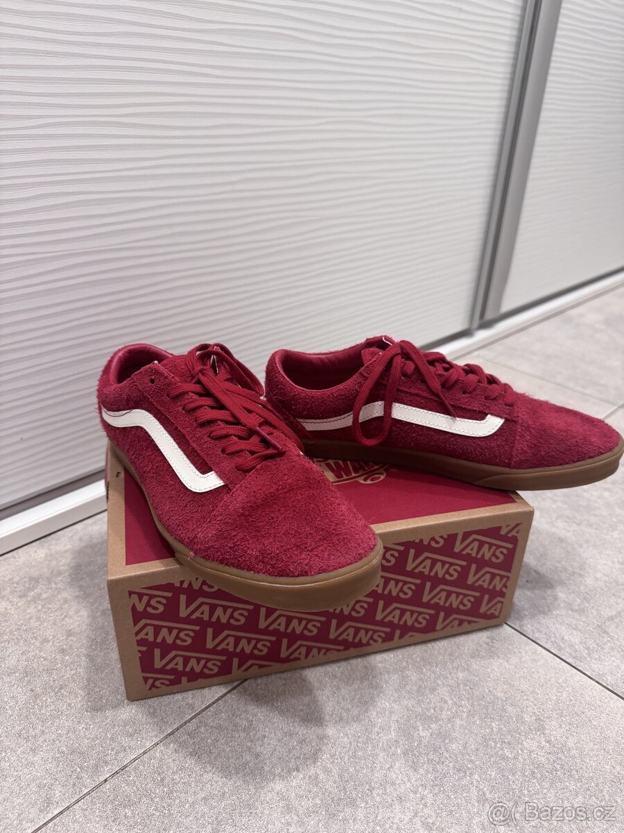 Vans dámské tenisky, semišové, vel 38
