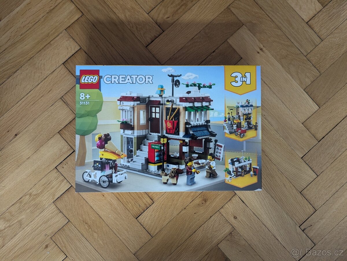 LEGO Creator 31131 Bistro s nudlemi v centru města