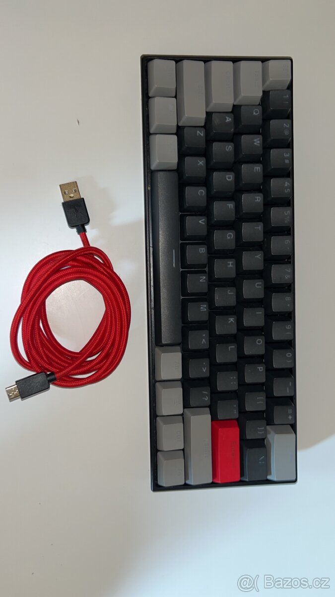 HyperX QuadCast mikrofon + Yenkee ATOM 3600US klávesni