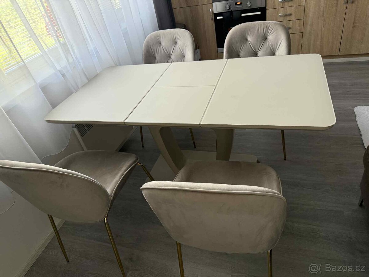 kuchyňský stůl, židle, jídelní sestava, jídelní souprava