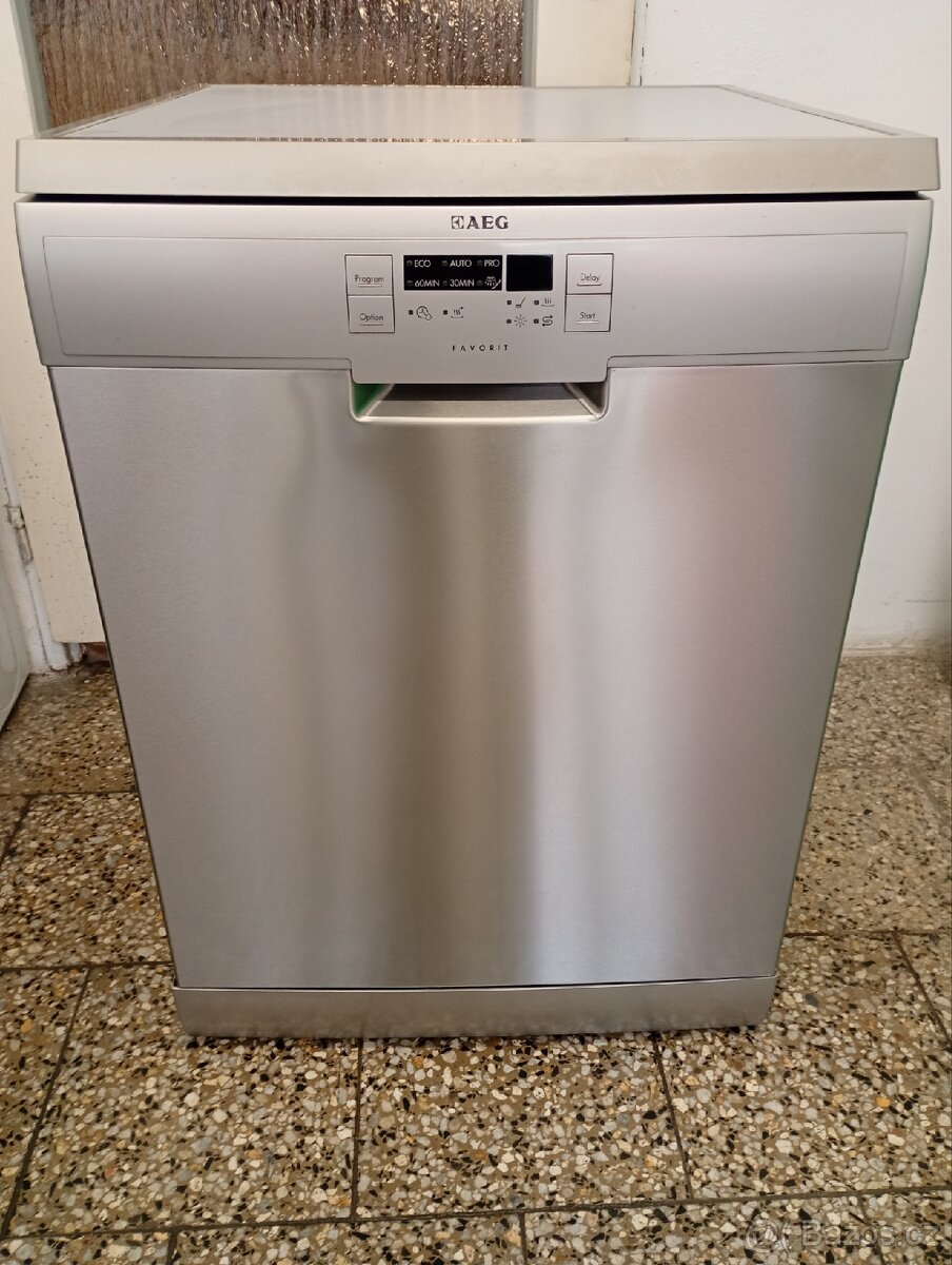 Myčka nádobí AEG