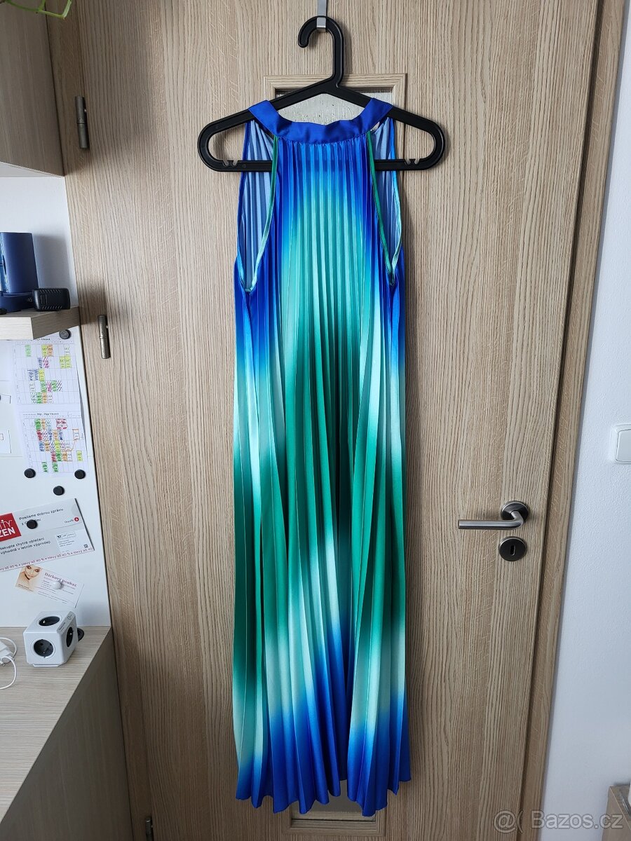 Dámské šaty Comtessa