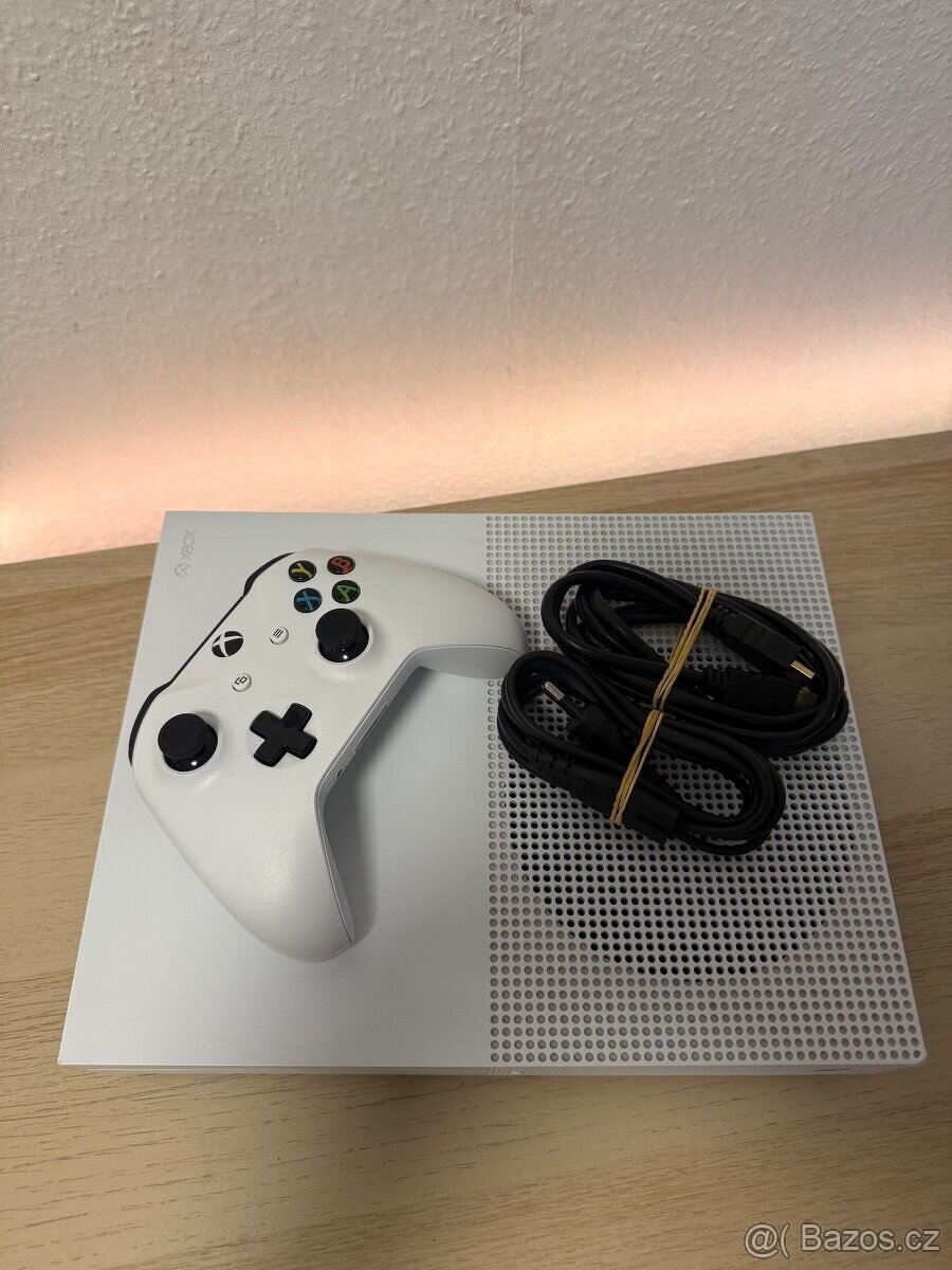 XBOX ONE S 1 TB V TOP STAVU