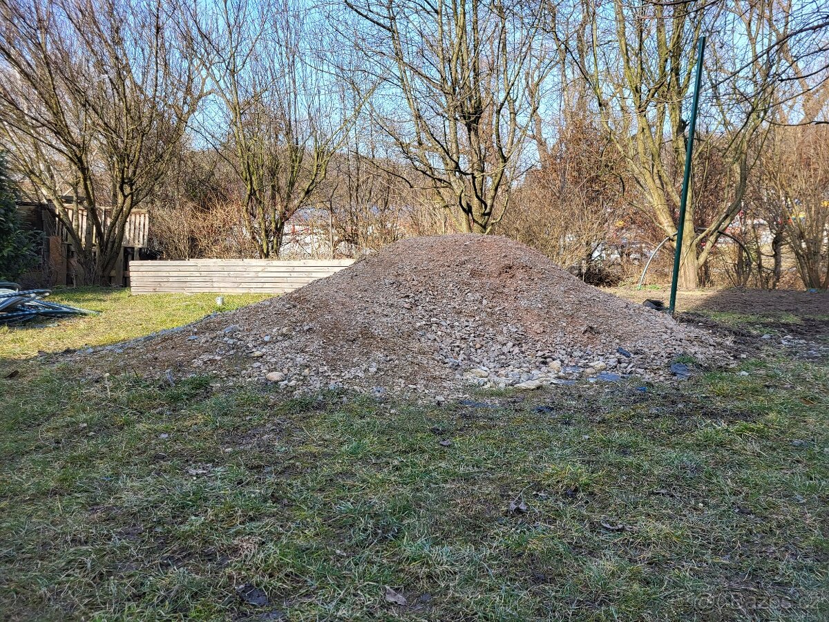 Štěrk 0-64 mm