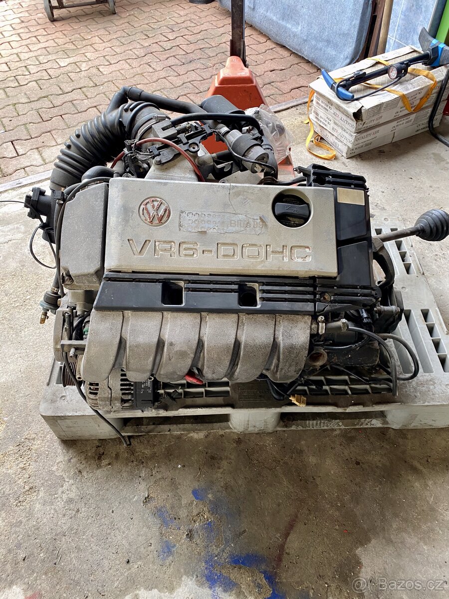 Plně funkční motor Volkswagen VR6