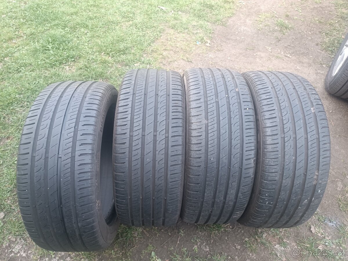 Letní pneu 225/50/R17 Unioral