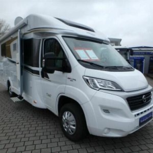 Obytné auto polointegrál satelit klimatizace motor+elektřina