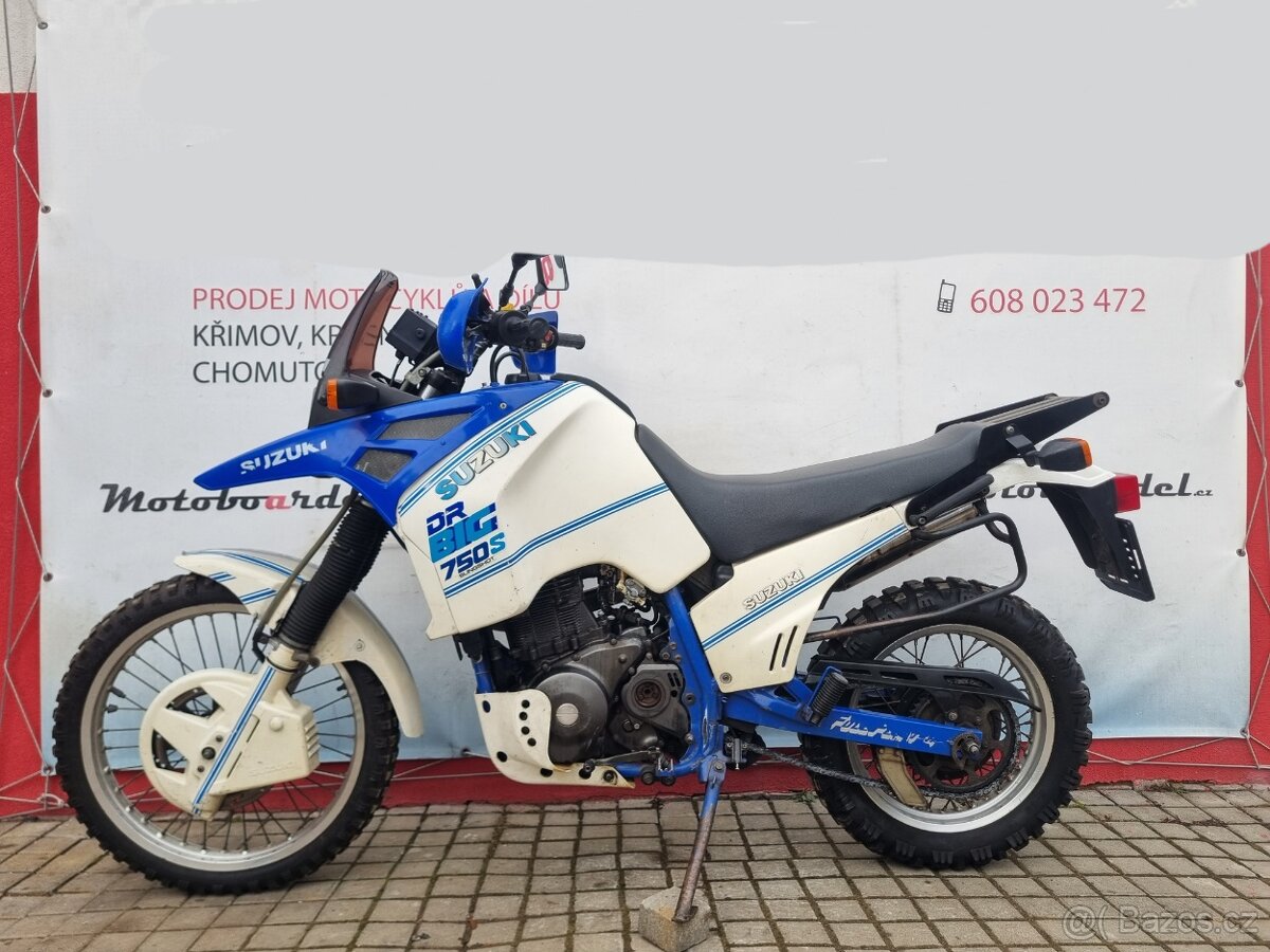 Suzuki DR 750s BIG