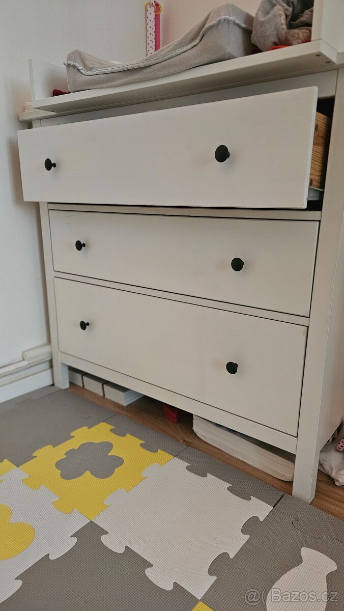 Ikea Hemmes komoda - bílá