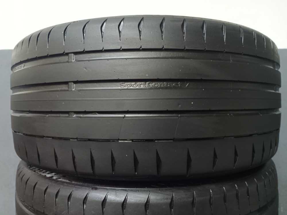 245/40 R19 CONTINENTAL (0423)