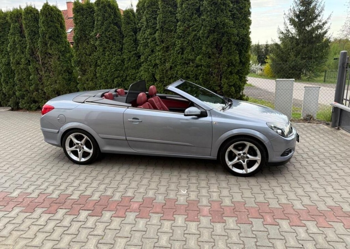 Opel Astra 1,8i Kabrio Top stav 1 majitel benzín