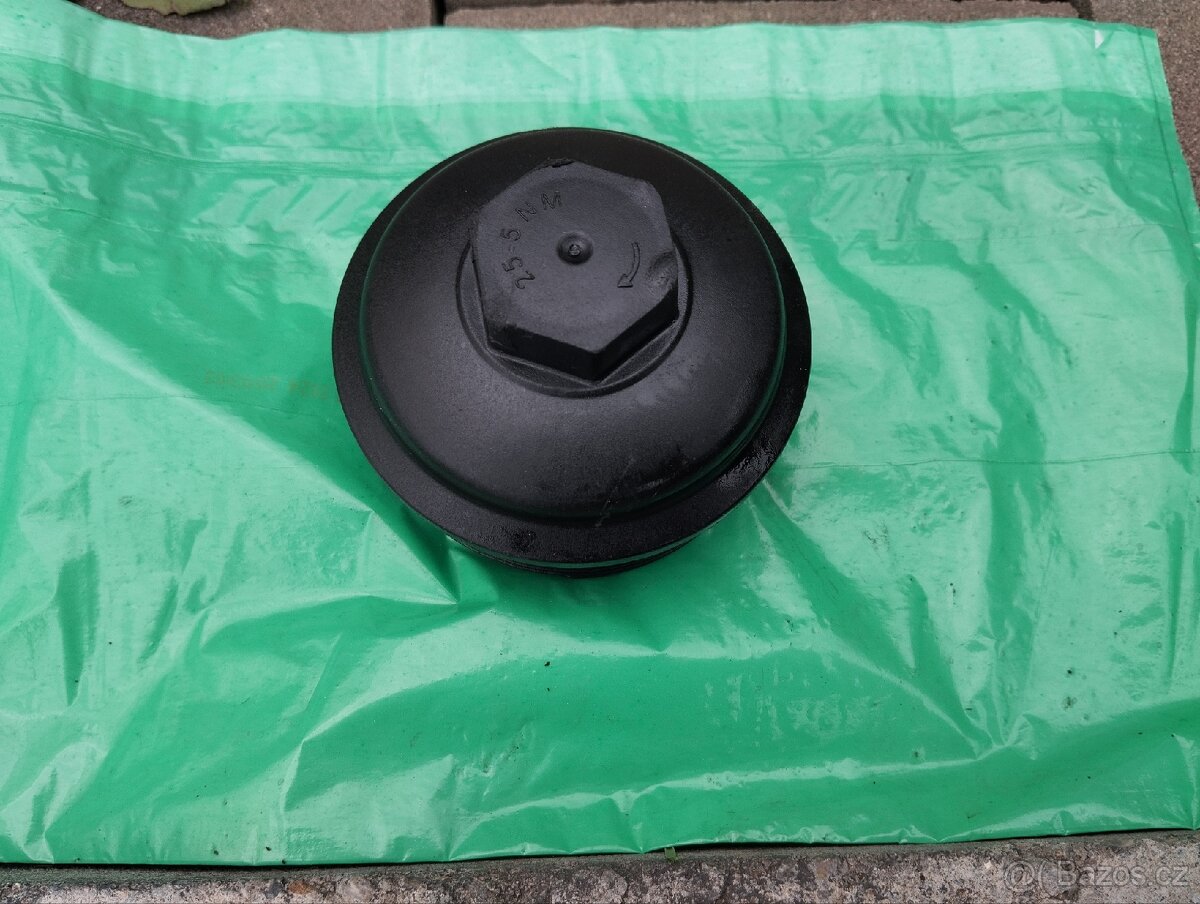 Kryt, pouzdro olejového filtru motor 1.9tdi 77kw bxe