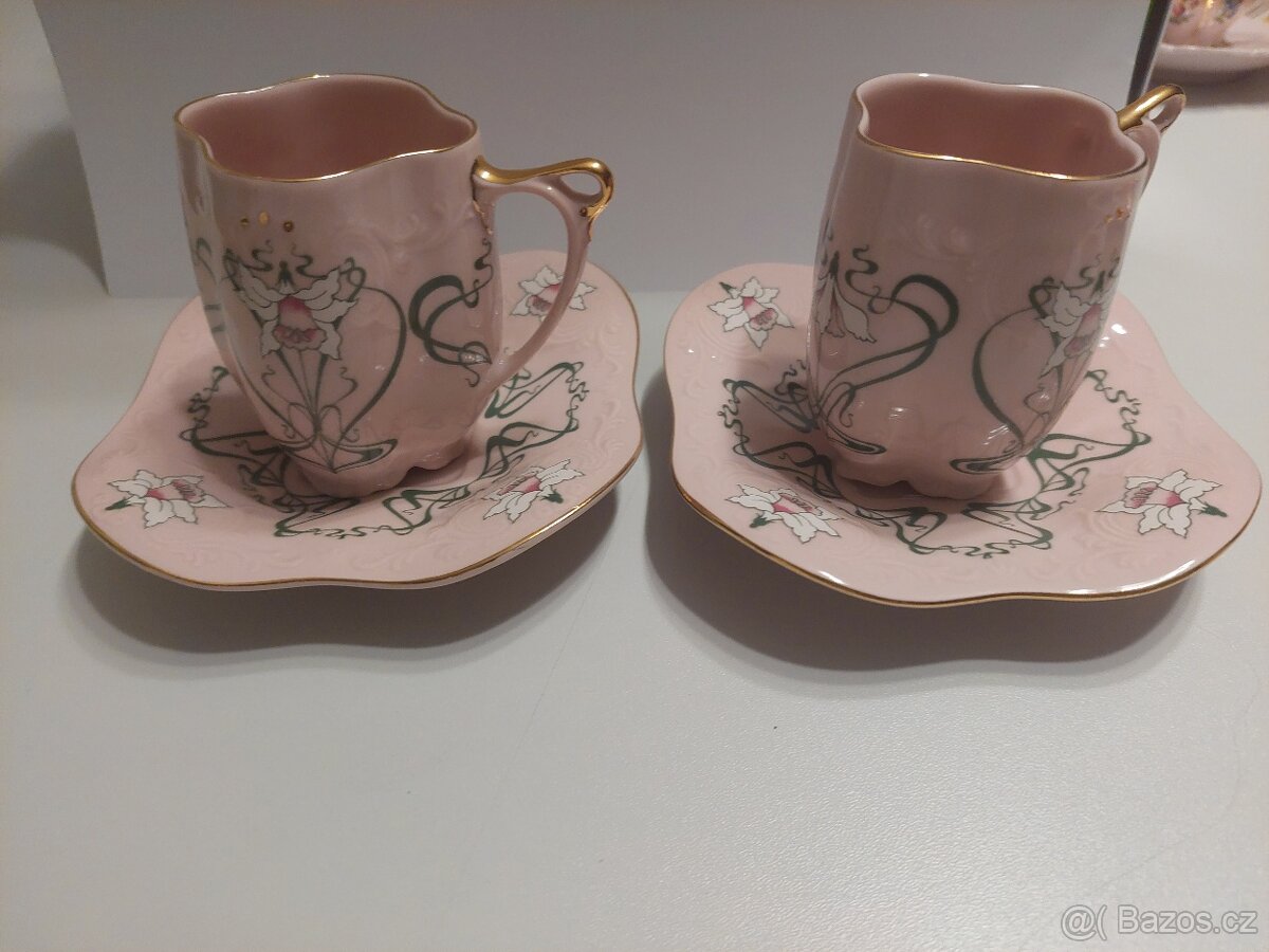 Růžový porcelan