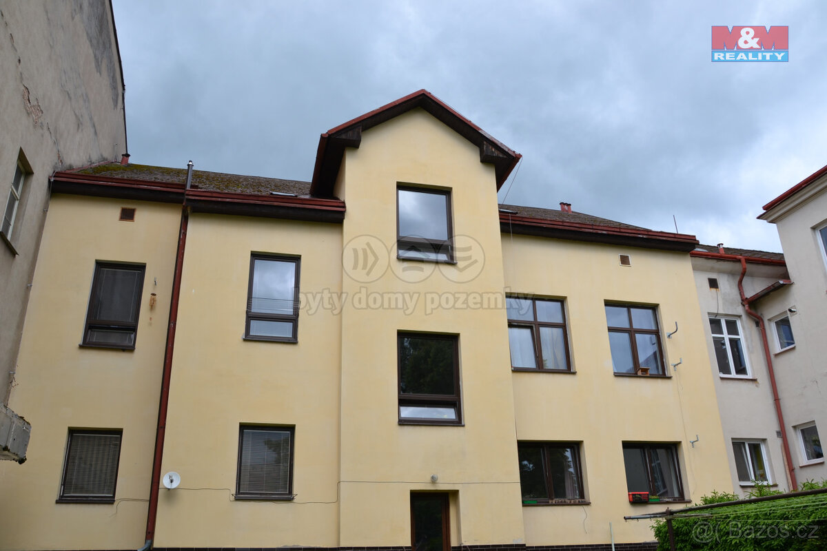 Prodej rekonstruovaného 3+1, 72 m², Náchod, ul. Jugoslávská