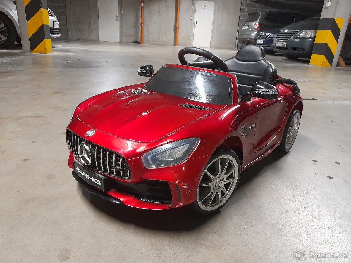 Dětské elektrické autíčko Mercedes AMG GT R V8 BITURBO
