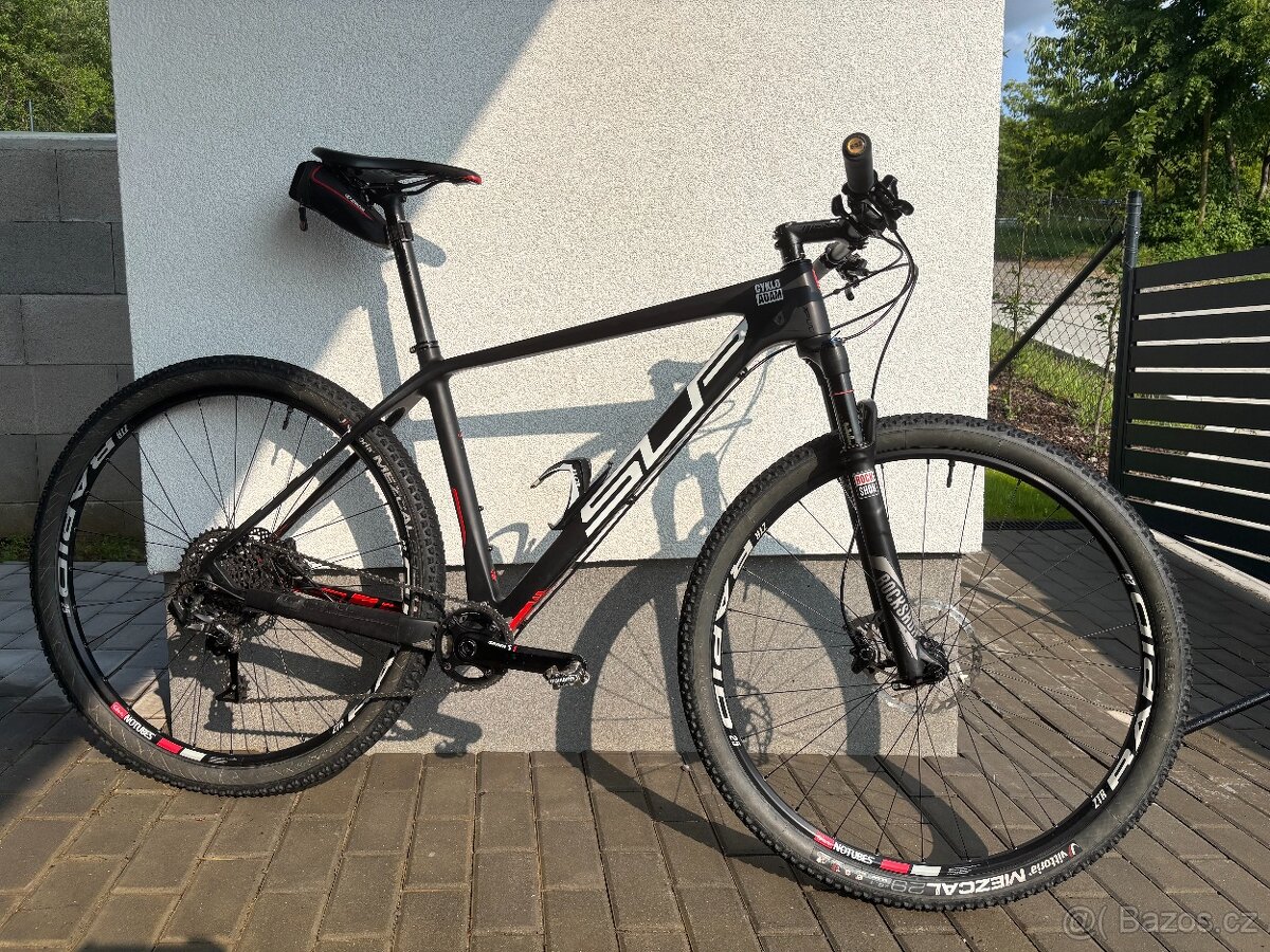 🚴‍♂️ Prodám SUP XP LTD 2017 – Karbonový Hardtail – pouze 9,