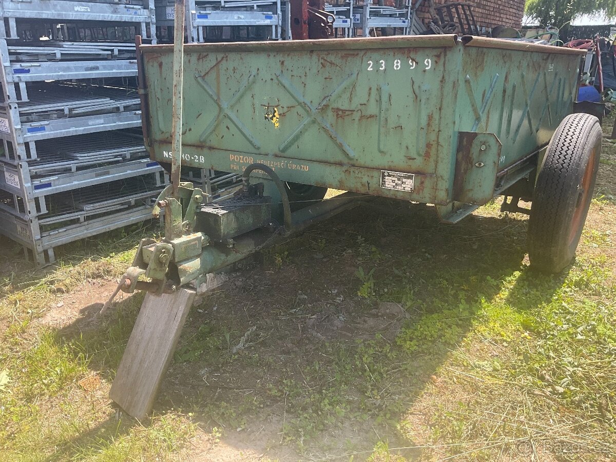 Prodám sklopný vlek NSN 10 za malotraktor TZ4K nebo MT8