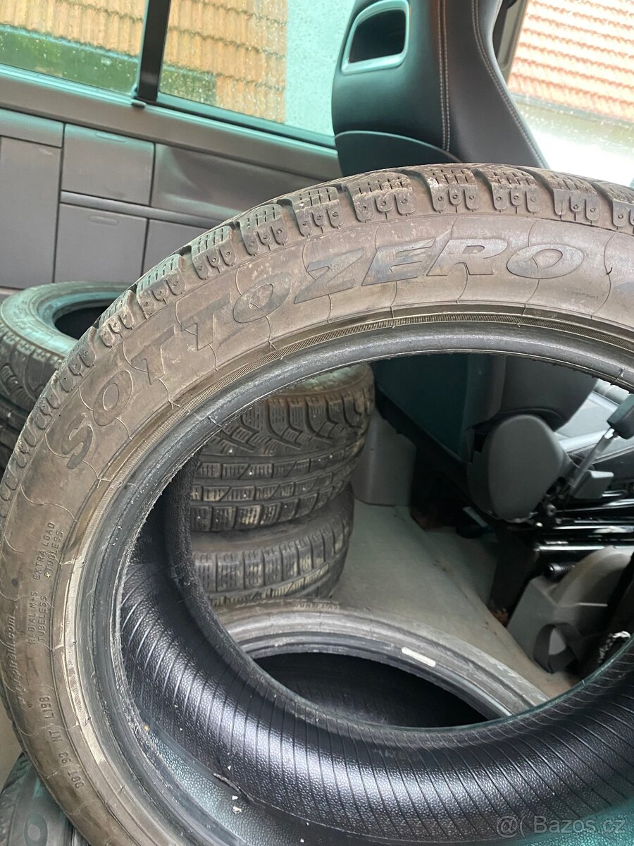 Zimní Pirelli Sotozero runflat 205/55 r17