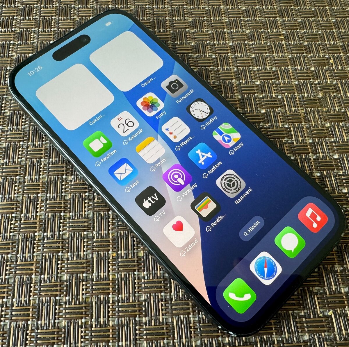 iPhone 15 256GB Black, baterie 94%,faktura,záruka