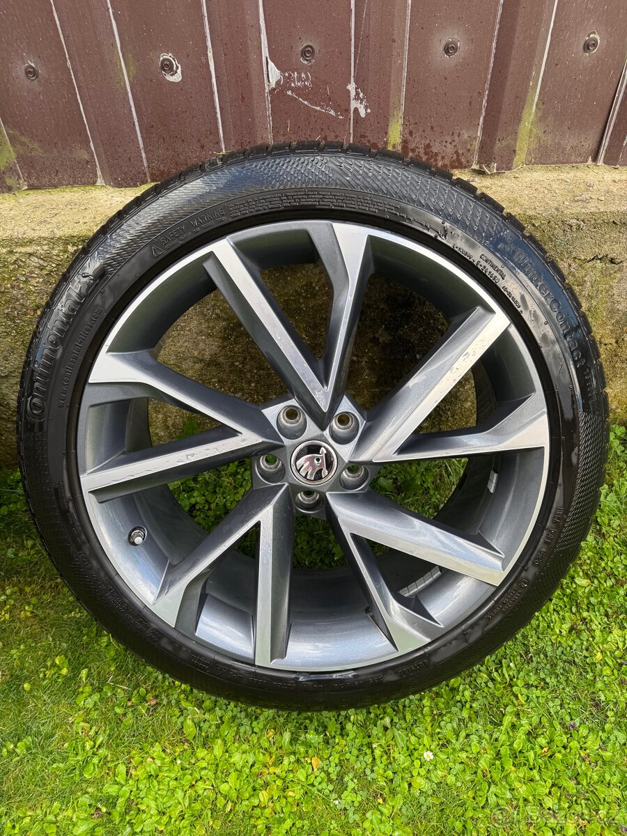 Škoda VEGA 20” + zimní Continental + TPMS