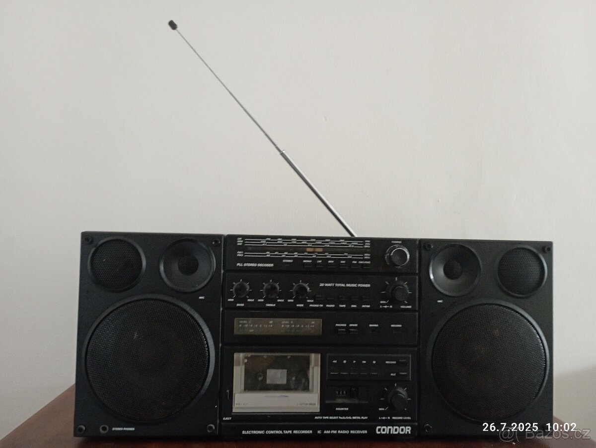 Rádio Tesla černý