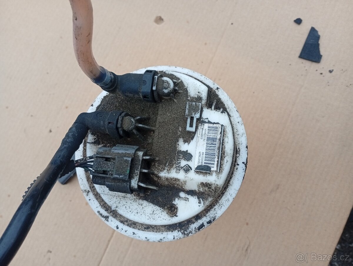 RENAULT TRAFIC 3 , OPEL MOVANO B, RV 2018 PUMPA V NÁDRŽI