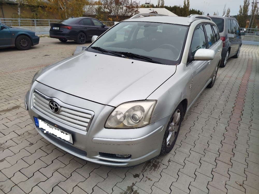 Toyota Avensis 1,8 VVTi kombi