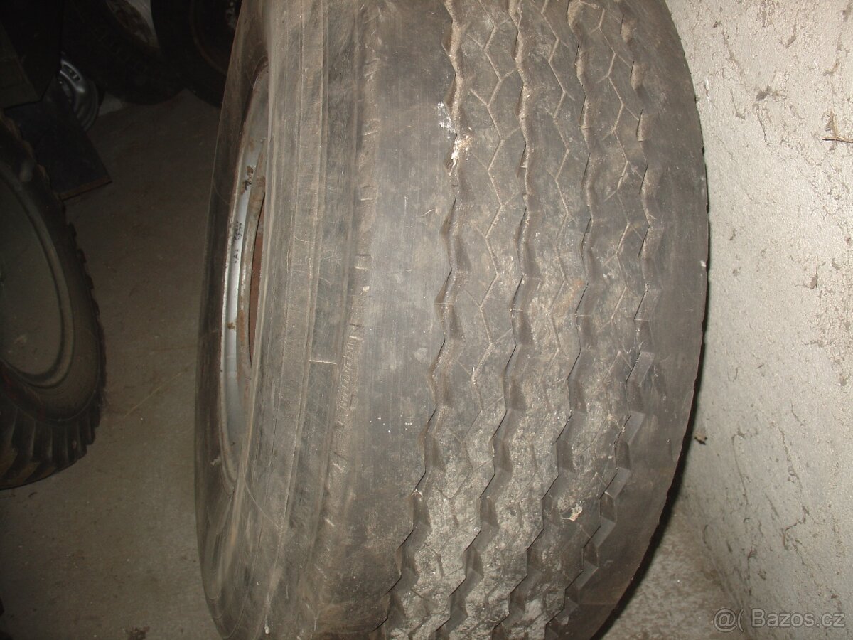 pneu s diskemTatra