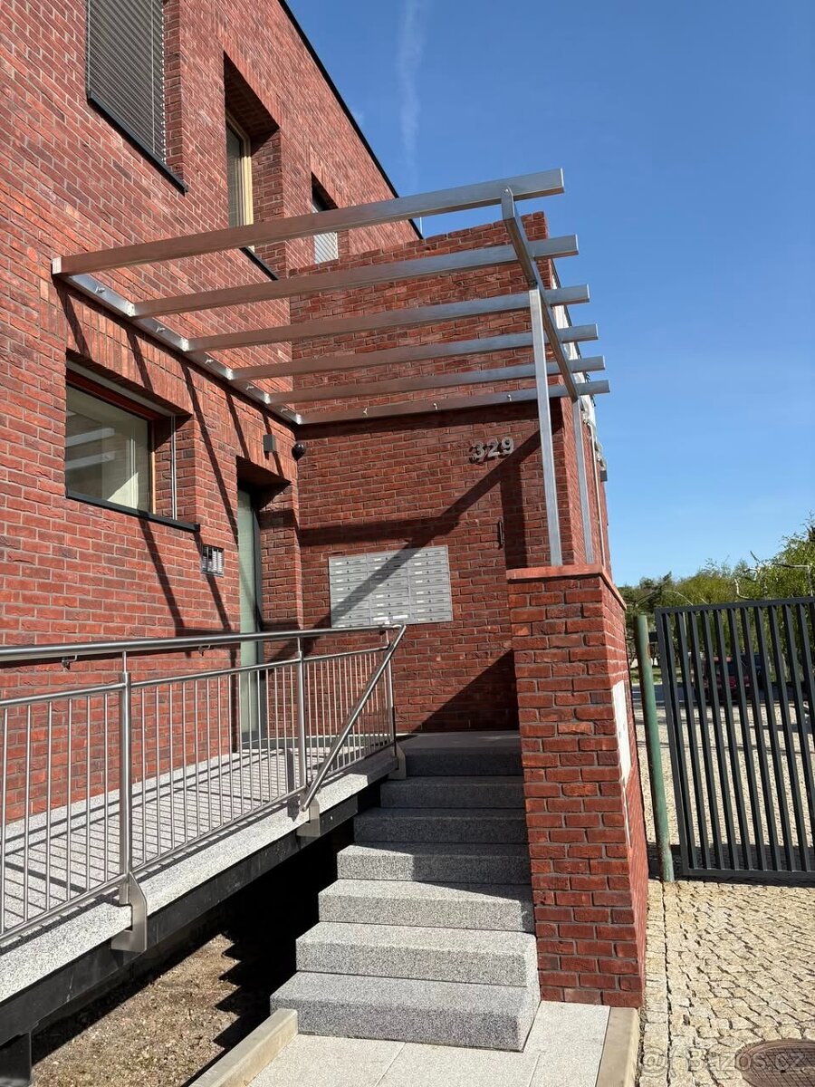 Byt nový 45,3 +10,7 balkon Osvětimany (Kyjov-Uh. Hradiště)