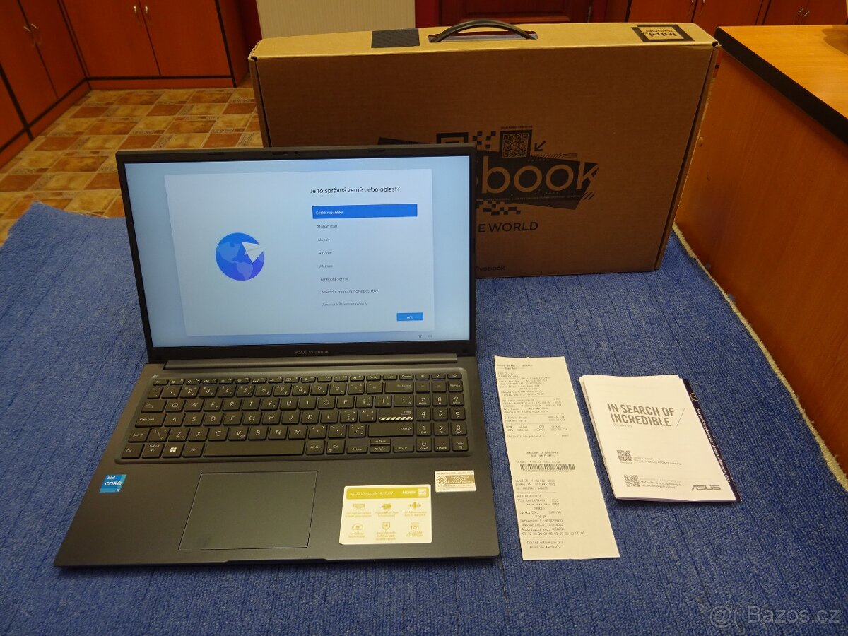 Zánovní notebook Asus Vivobook 15 ZÁRUKA 9/2027
