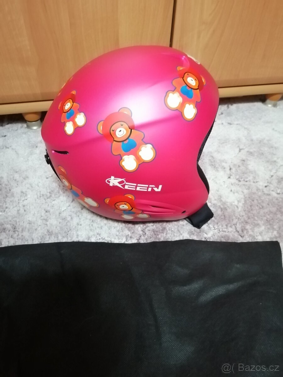 Dětská lyžařská a snowboardová helma