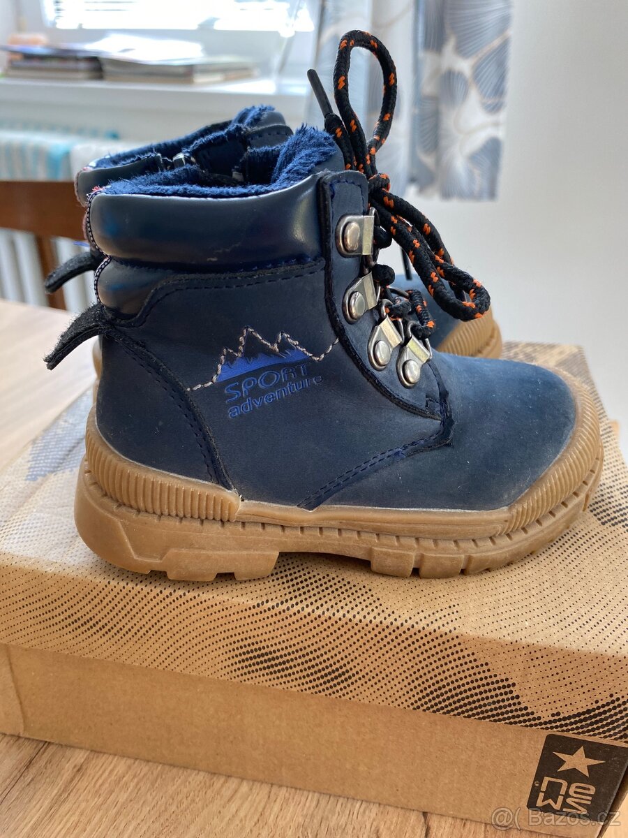 Kotníčkové podzimní/zimní boty vel. 23