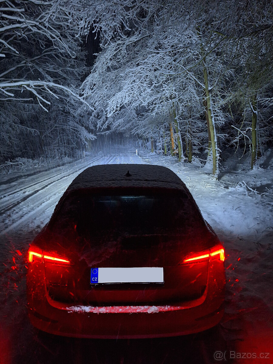 Škoda Scala LED dálková světla